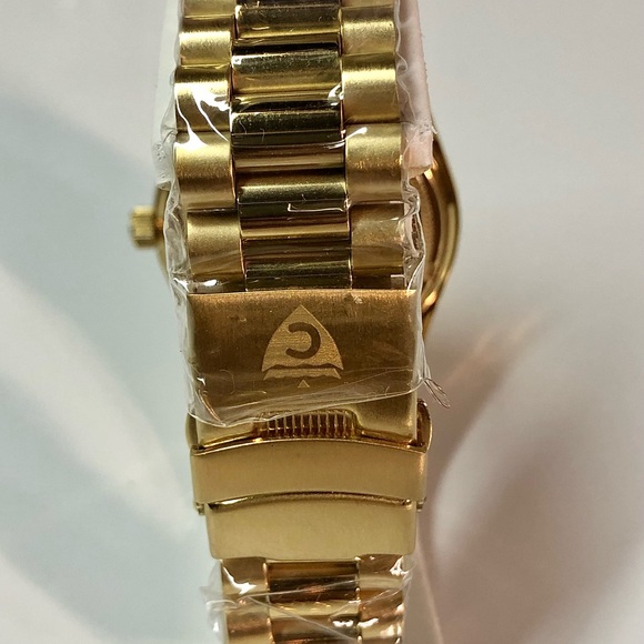 {SOLD} - Picture 5 of 7